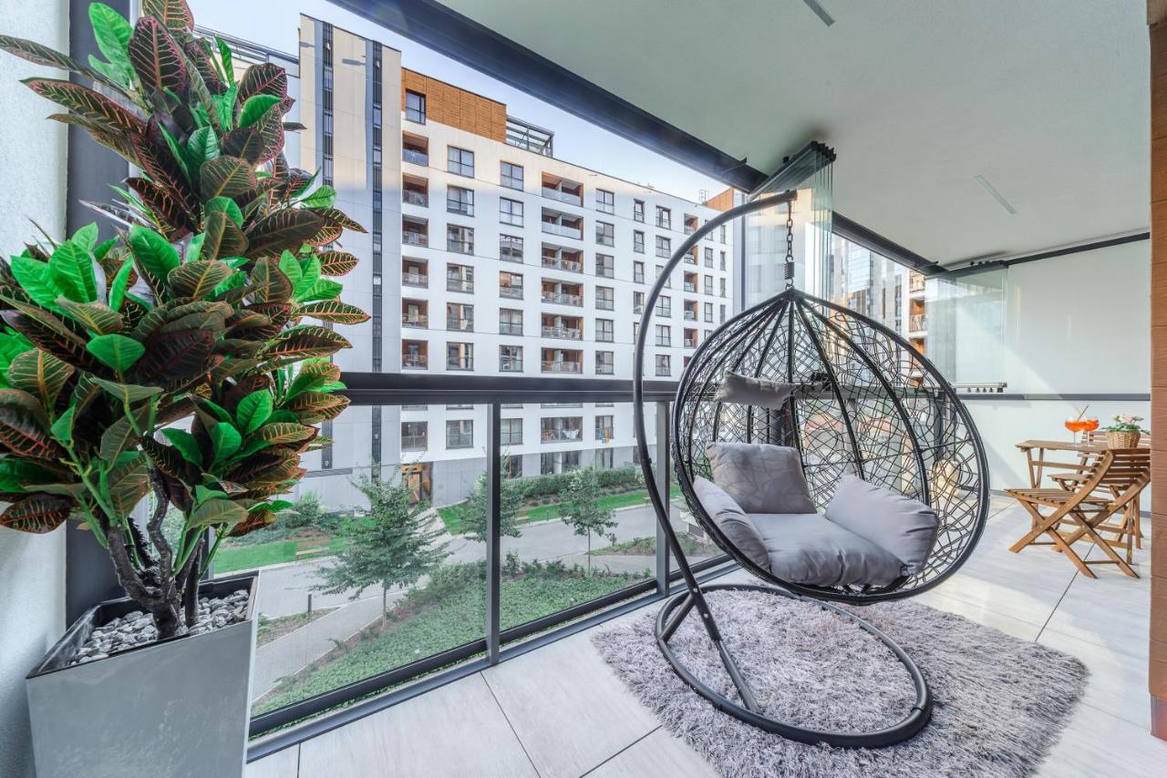 Modern Apartments With Access To The Pool Near Rondo Daszynskiego Station Warsaw Ngoại thất bức ảnh